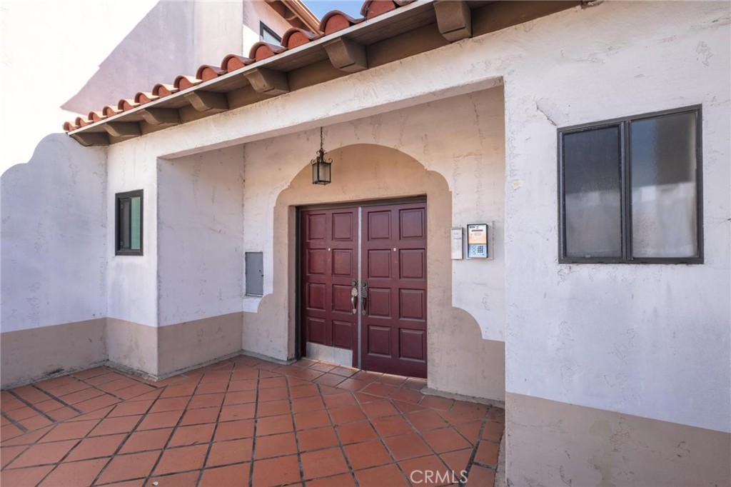3910 W 182nd 1