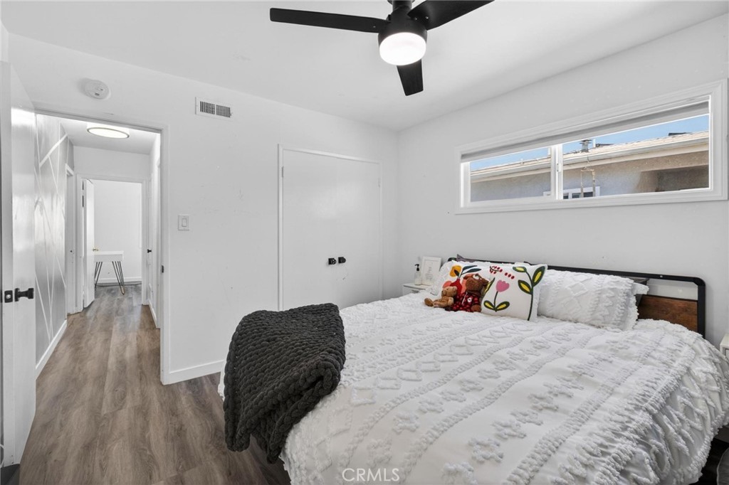 16916 S Catalina
