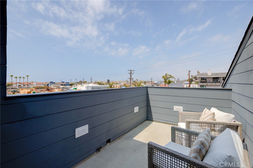 826 7th Street