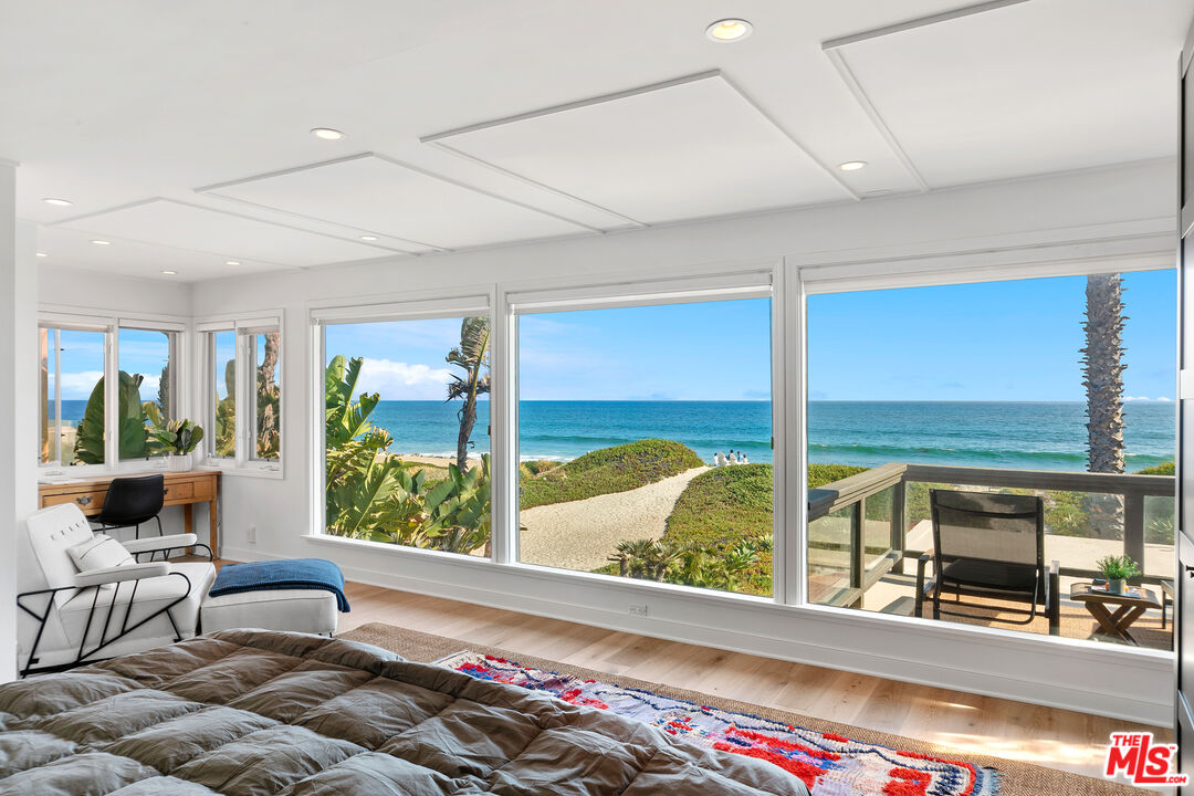 31008 Broad Beach Rd