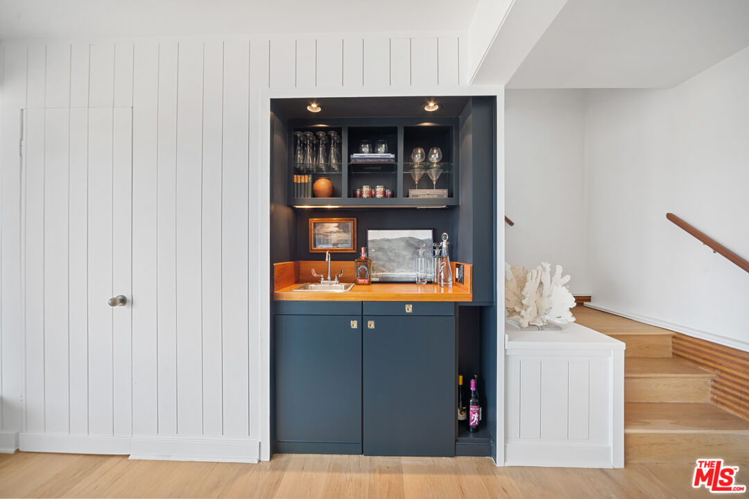 31008 Broad Beach Rd