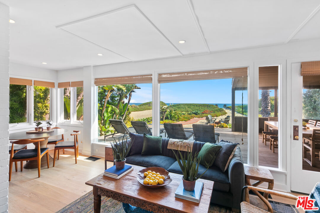 31008 Broad Beach Rd