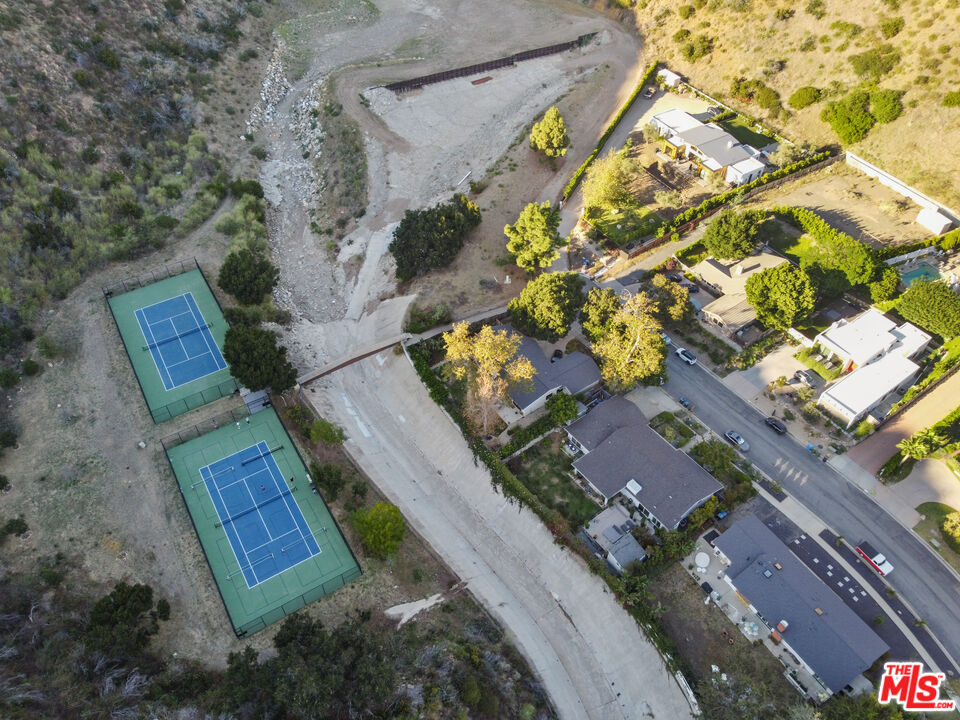 6174 Paseo Canyon Dr