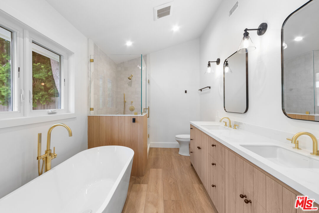 6174 Paseo Canyon Dr