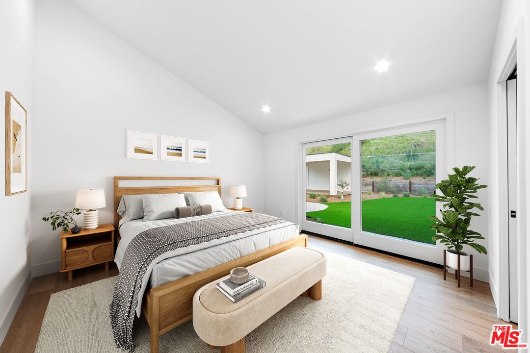 6174 Paseo Canyon Dr