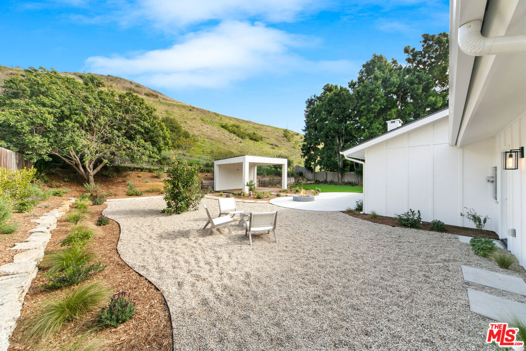 6174 Paseo Canyon Dr