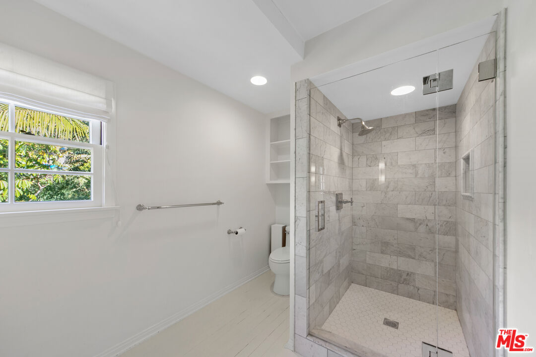 31761 Broad Beach Rd