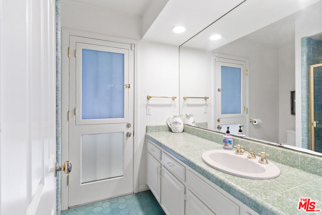 31761 Broad Beach Rd