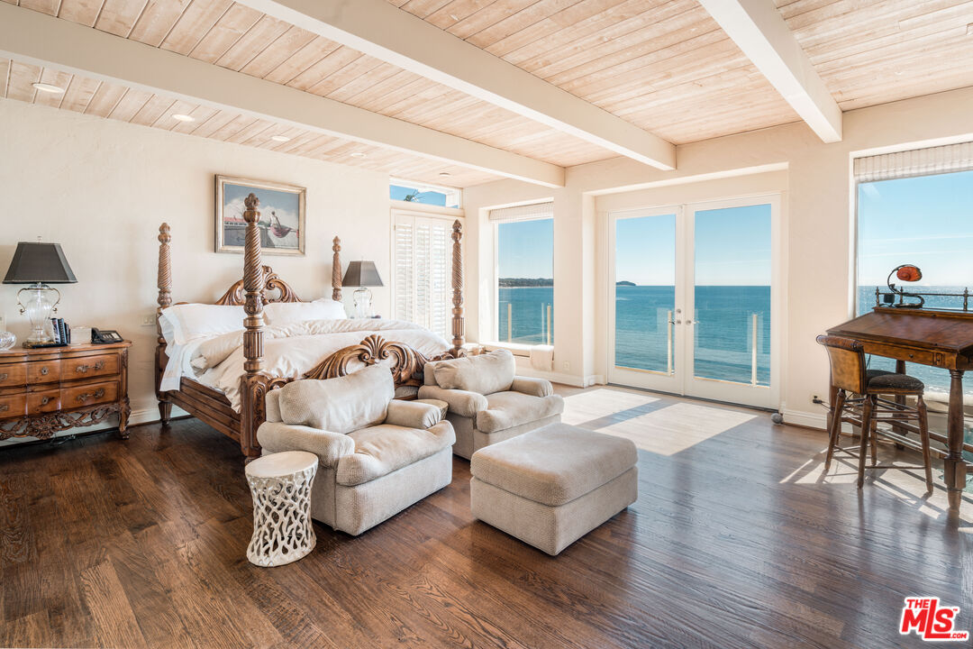 31532 Victoria Point Rd
