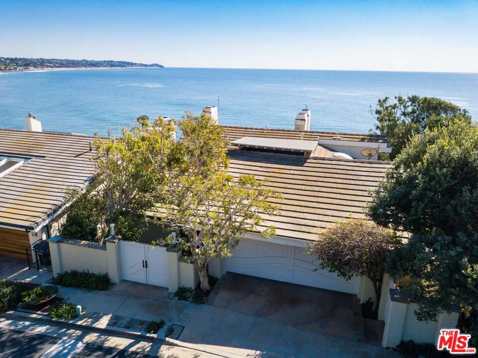 31532 Victoria Point Rd