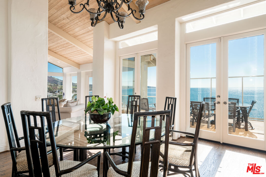 31532 Victoria Point Rd