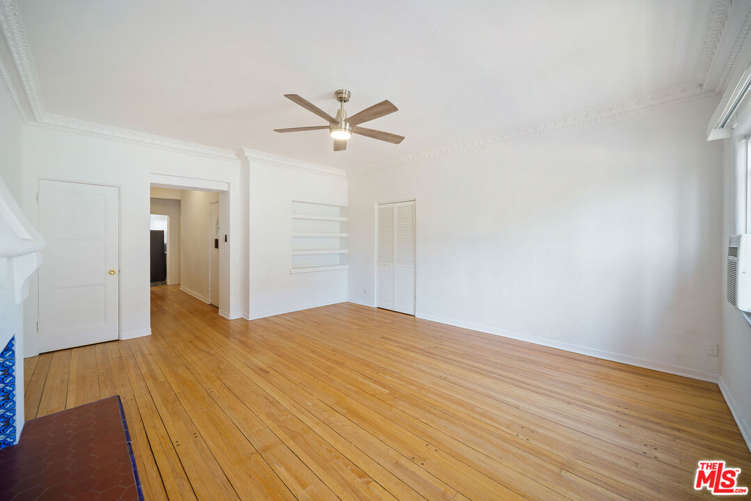 5904 W 2nd Street Unit: C