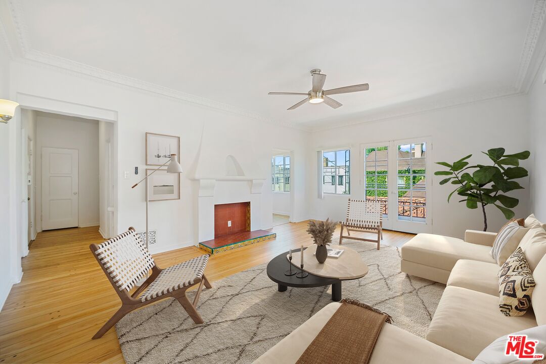 5904 W 2nd Street Unit: D