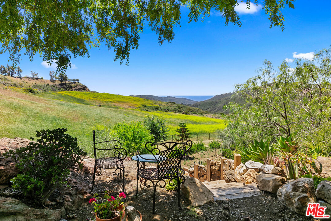 12470 Yerba Buena Rd