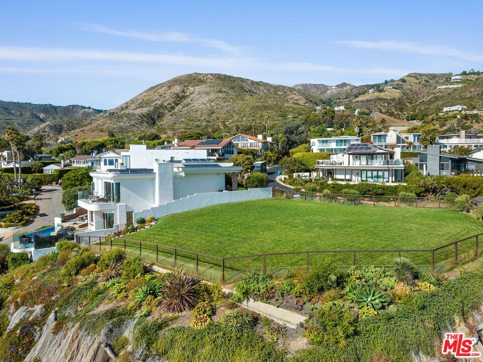 31540 Victoria Point Rd