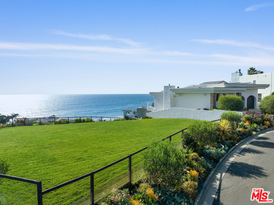 31540 Victoria Point Rd