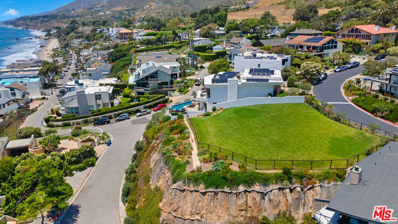 31540 Victoria Point Rd