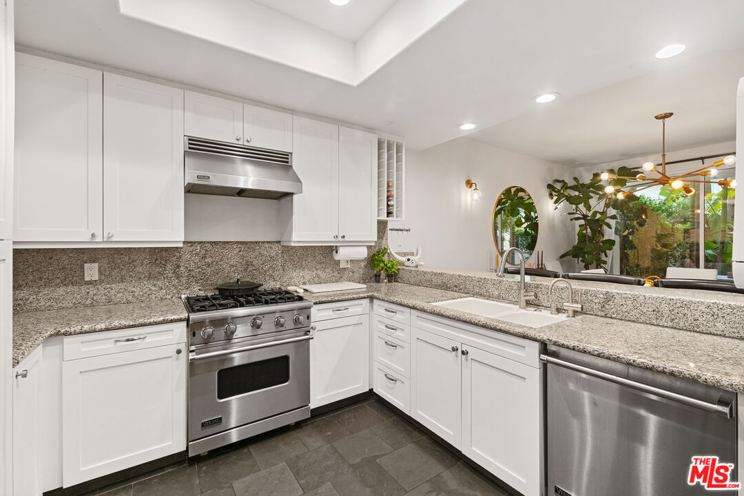 6477 Zuma View Pl Unit: 125