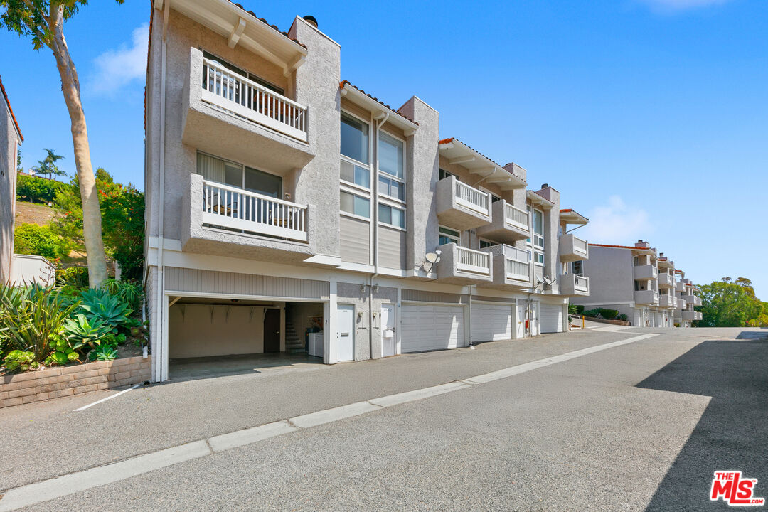 28206 Rey De Copas Ln