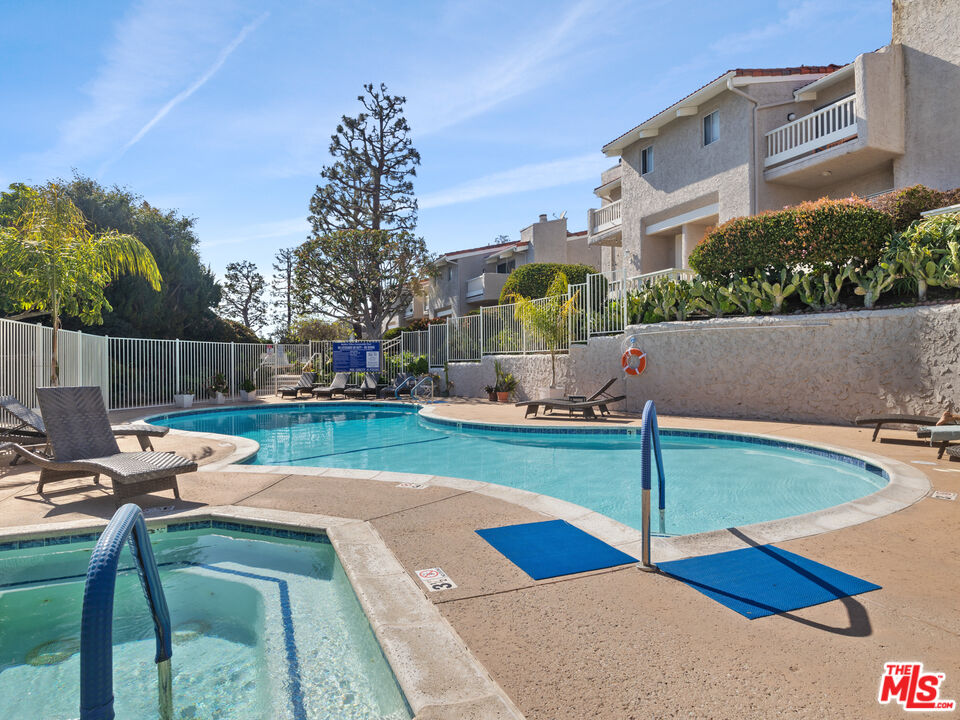 28206 Rey De Copas Ln