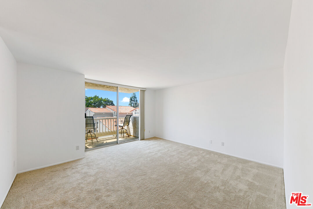 28206 Rey De Copas Ln