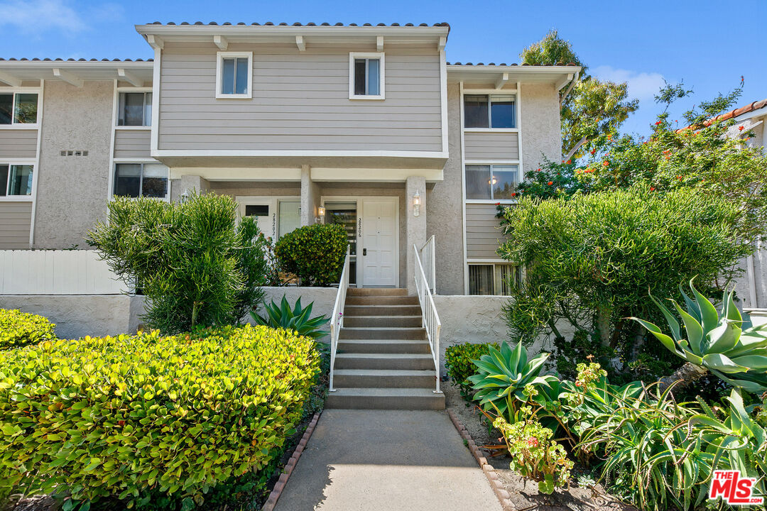 28206 Rey De Copas Ln