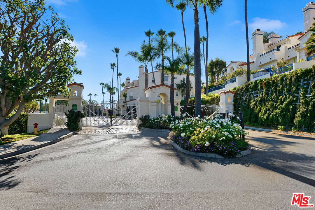 6477 Zuma View Pl Unit: 125