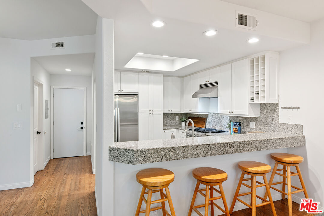 6477 Zuma View Pl Unit: 125