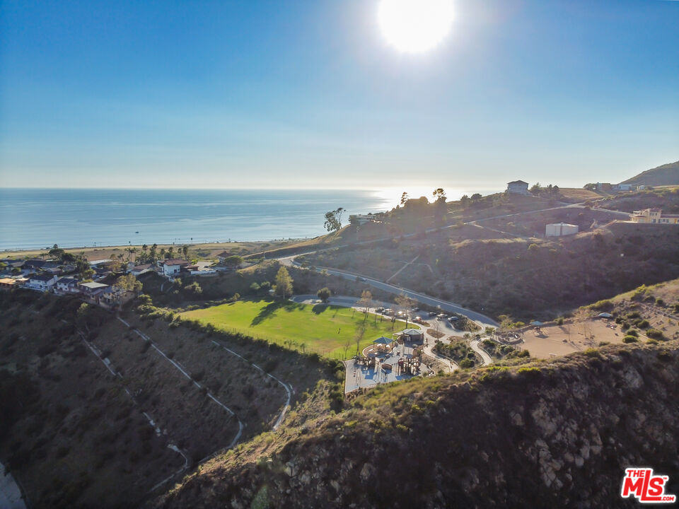 6174 Paseo Canyon Dr