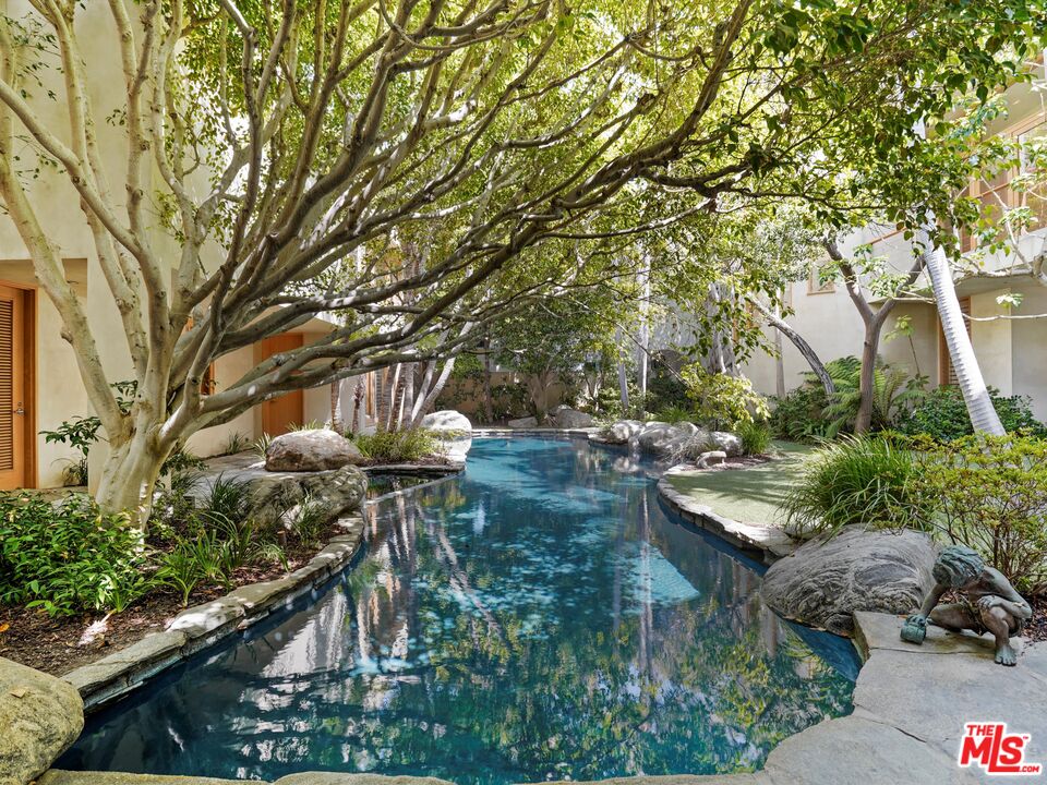 31280 Broad Beach RD