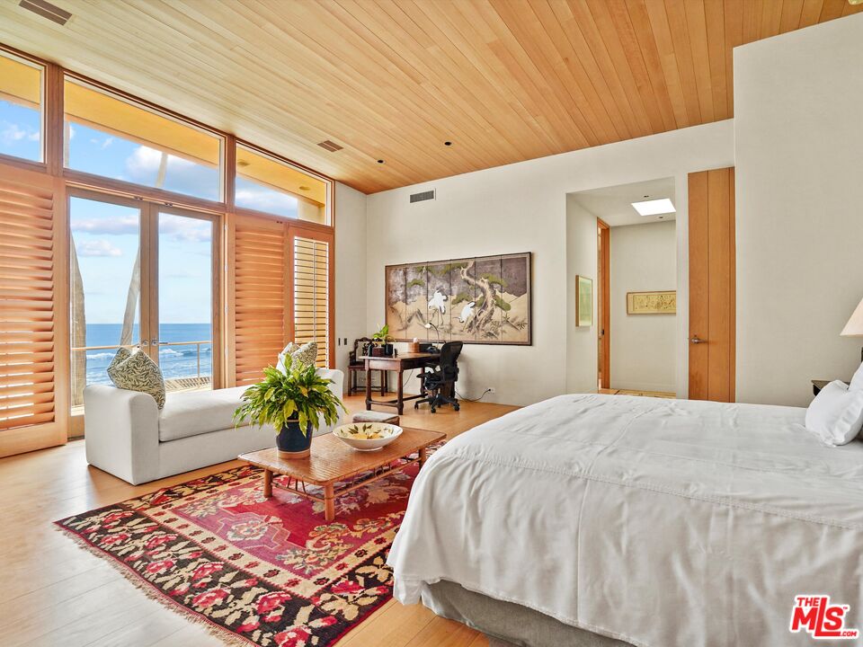 31280 Broad Beach RD