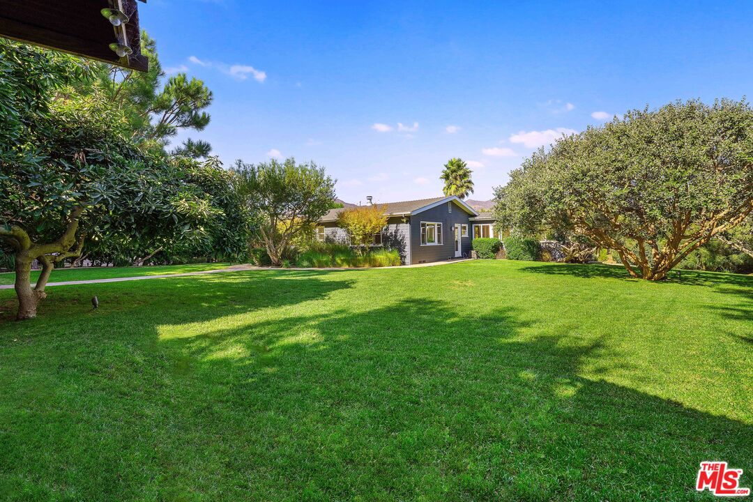 6644 Wildlife Rd