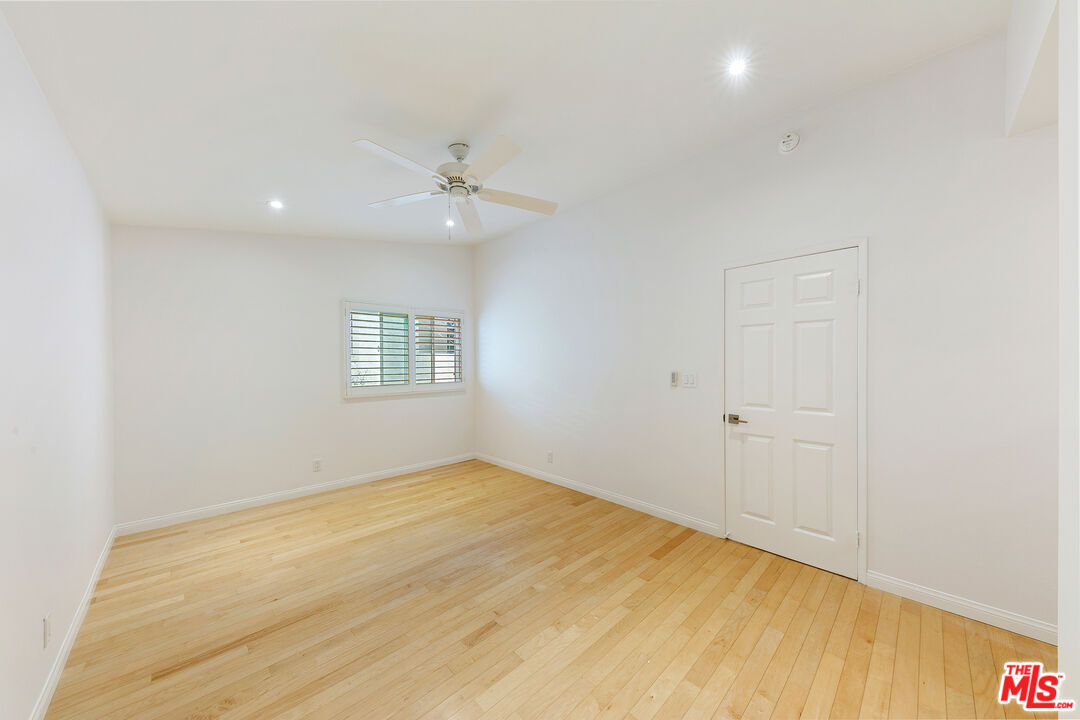 6515 Dume Dr Unit: B