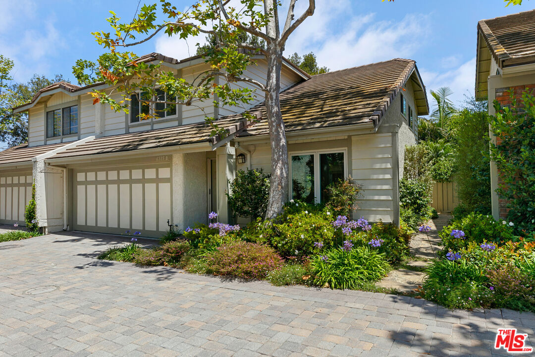 6515 Dume Dr Unit: B