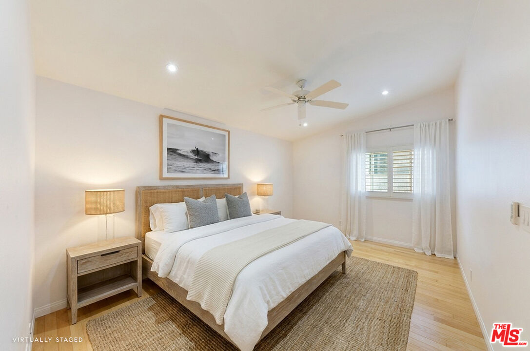 6515 Dume Dr Unit: B