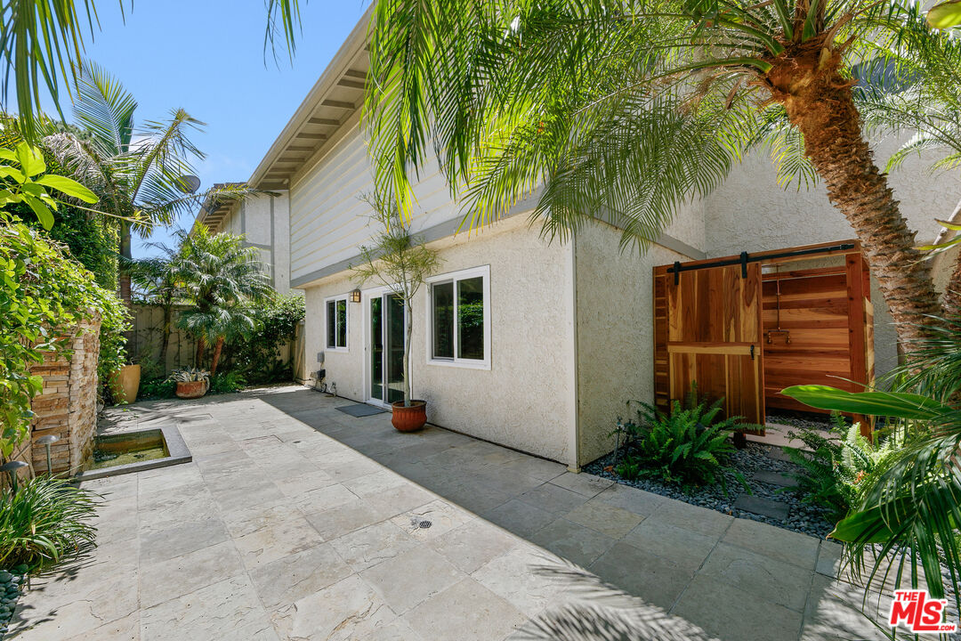 6515 Dume Dr Unit: B