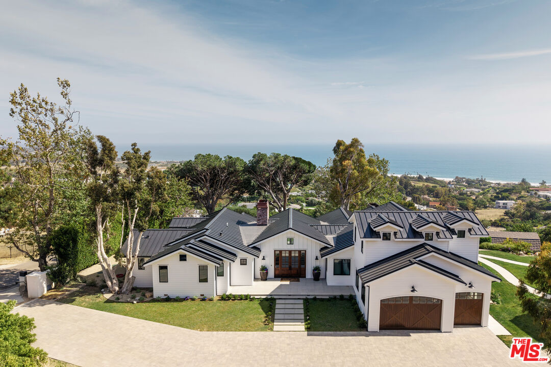 5561 Horizon Dr