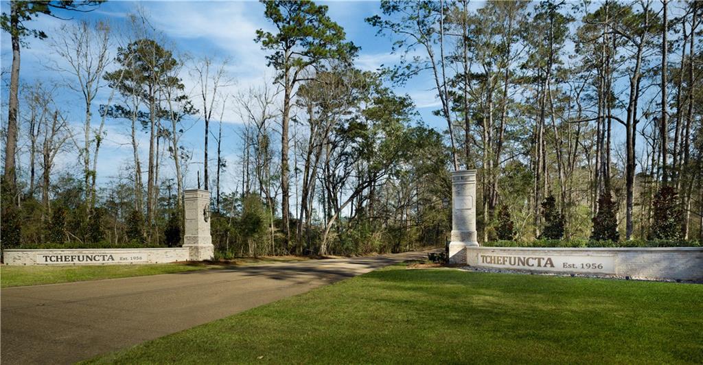 Lot 815 THUNDERBIRD Drive