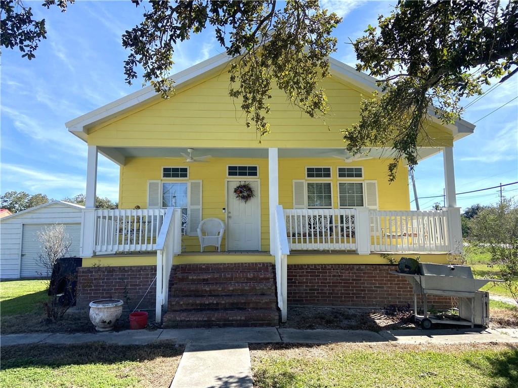 105 MIMOSA Lane