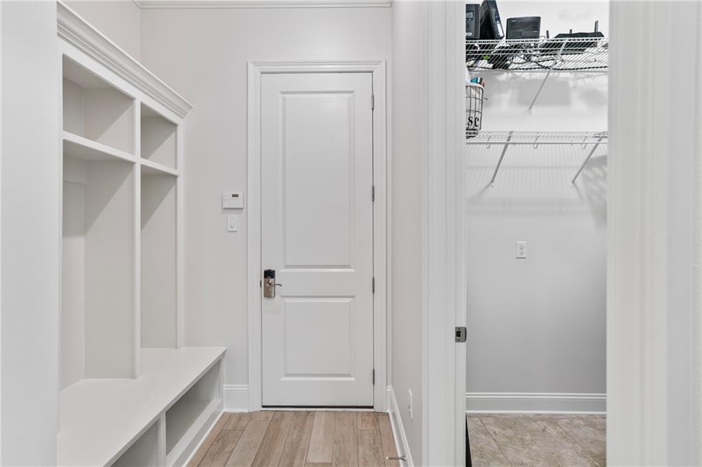 1008 CYPRESS CROSSING Drive