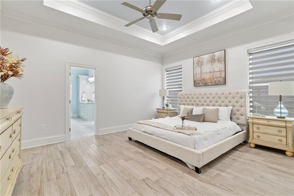 1008 CYPRESS CROSSING Drive