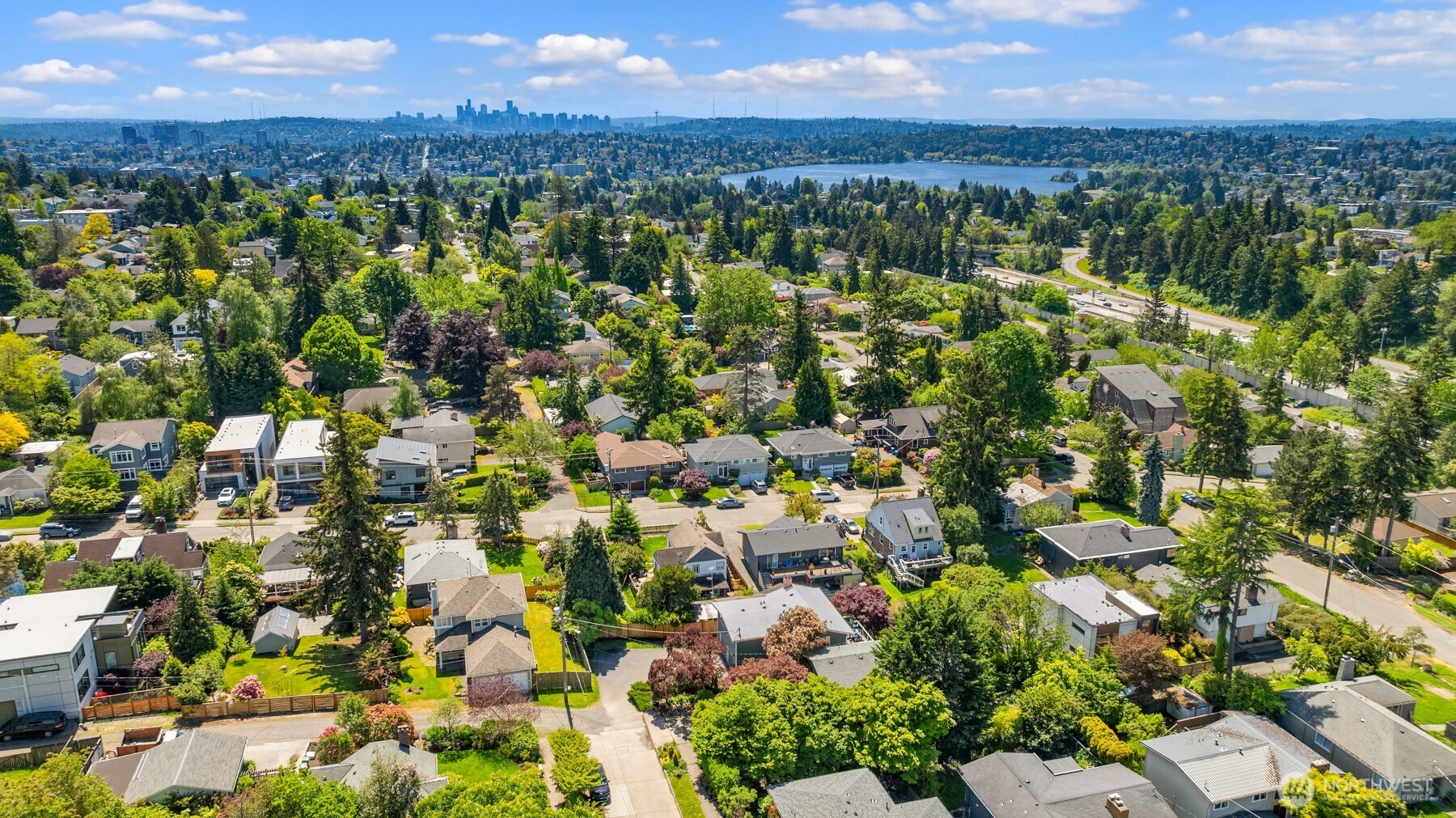 9011 Latona Avenue NE