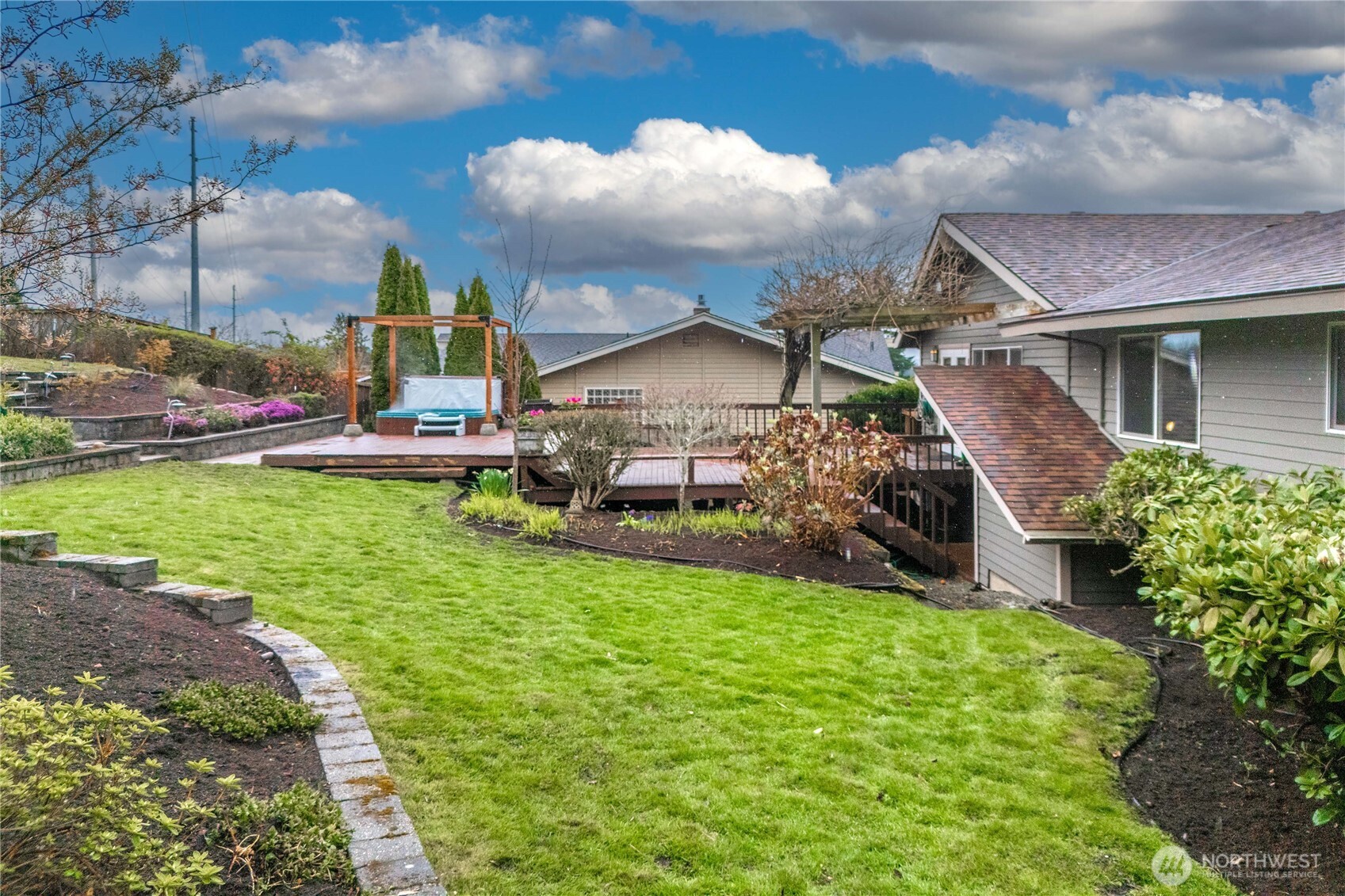 4538 Somerset Drive SE