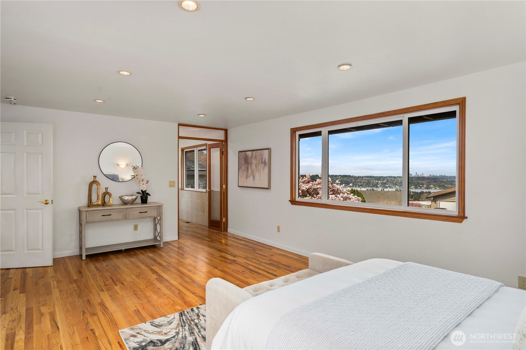 4538 Somerset Drive SE