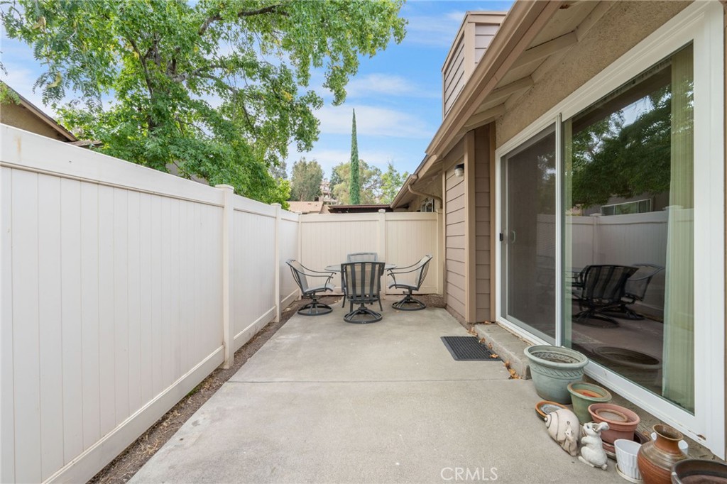 26105 Rainbow Glen Drive
