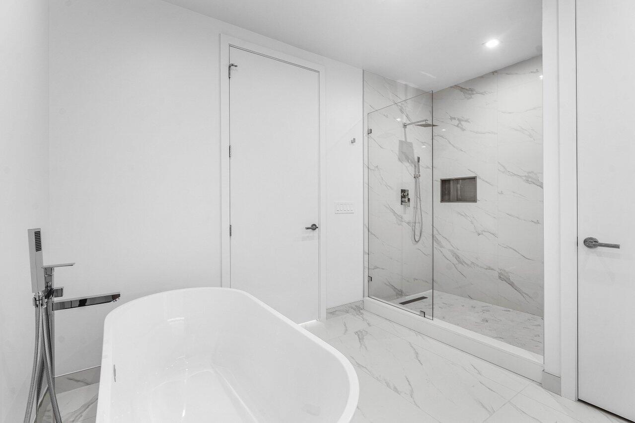 220 Lake Shore Drive 1415