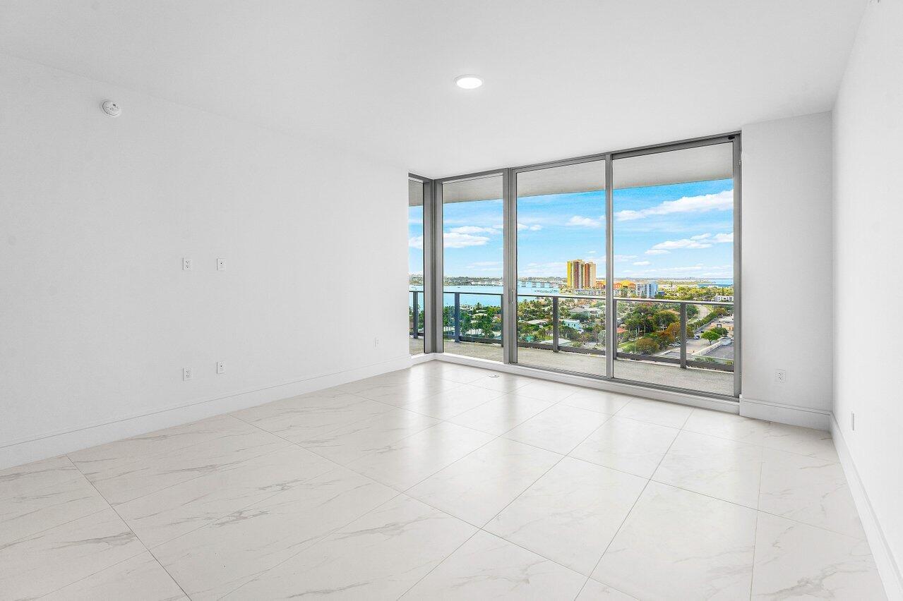 220 Lake Shore Drive 1415