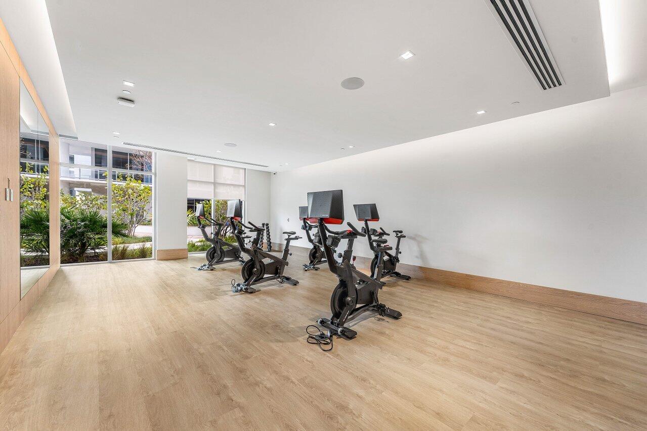 220 Lake Shore Drive 1415