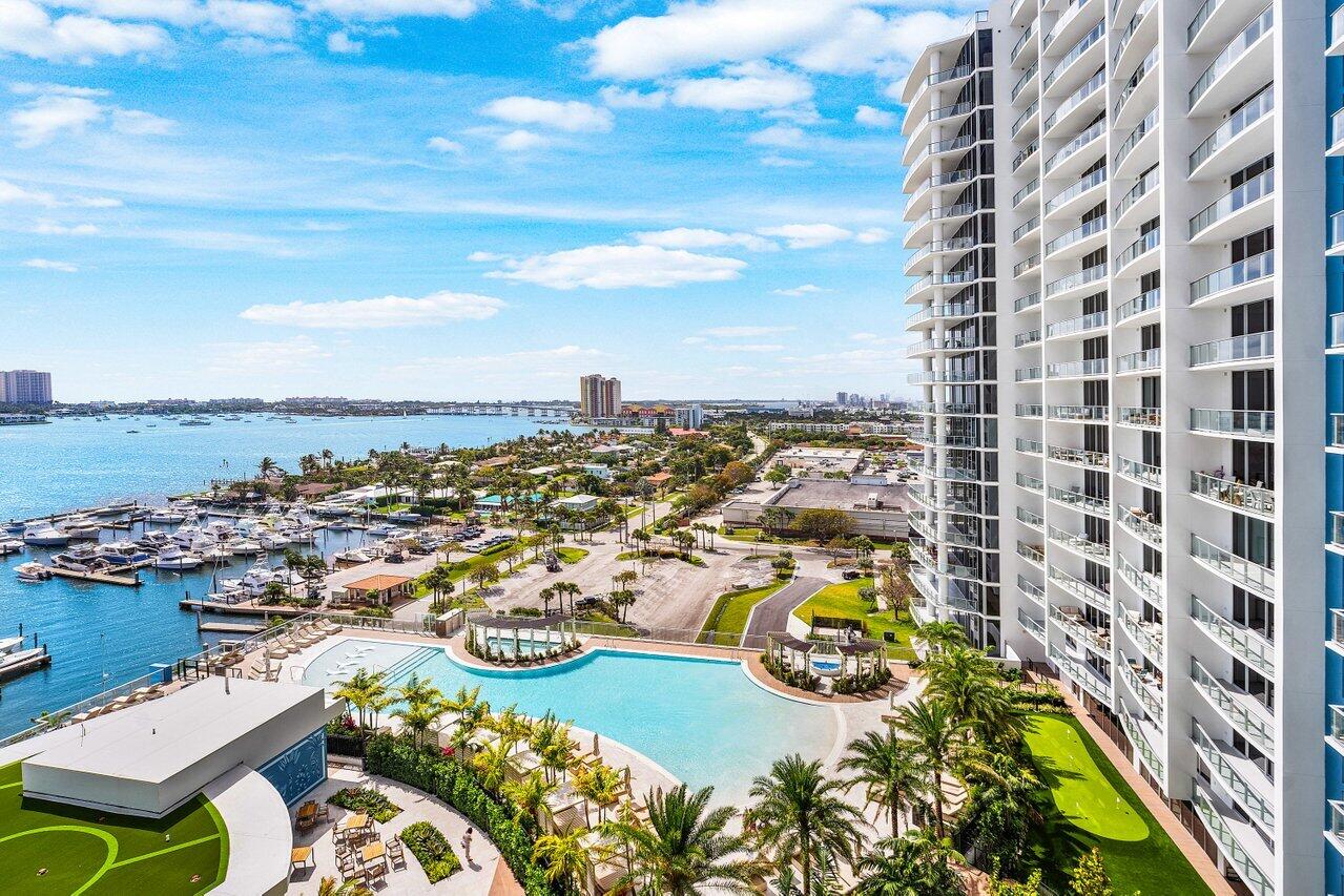 220 Lake Shore Drive 1415