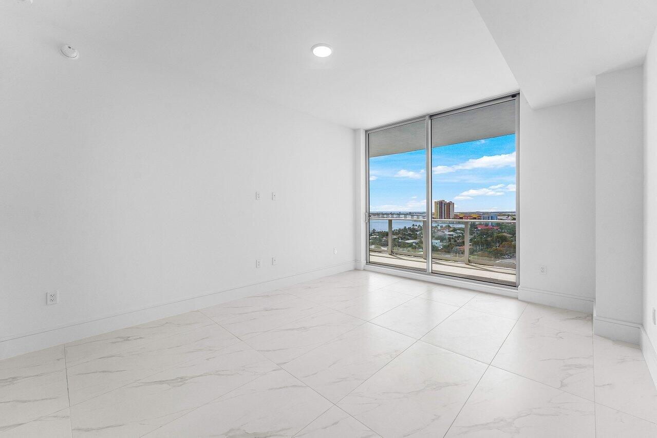 220 Lake Shore Drive 1415